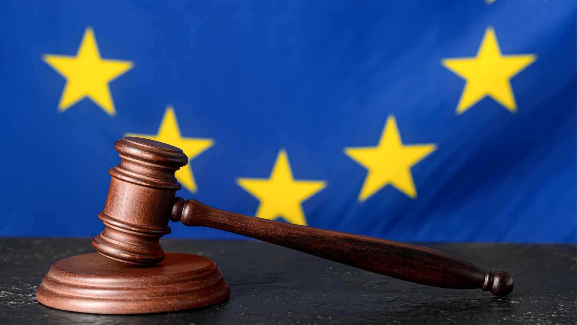 Imagen de noticia sobre sector legal