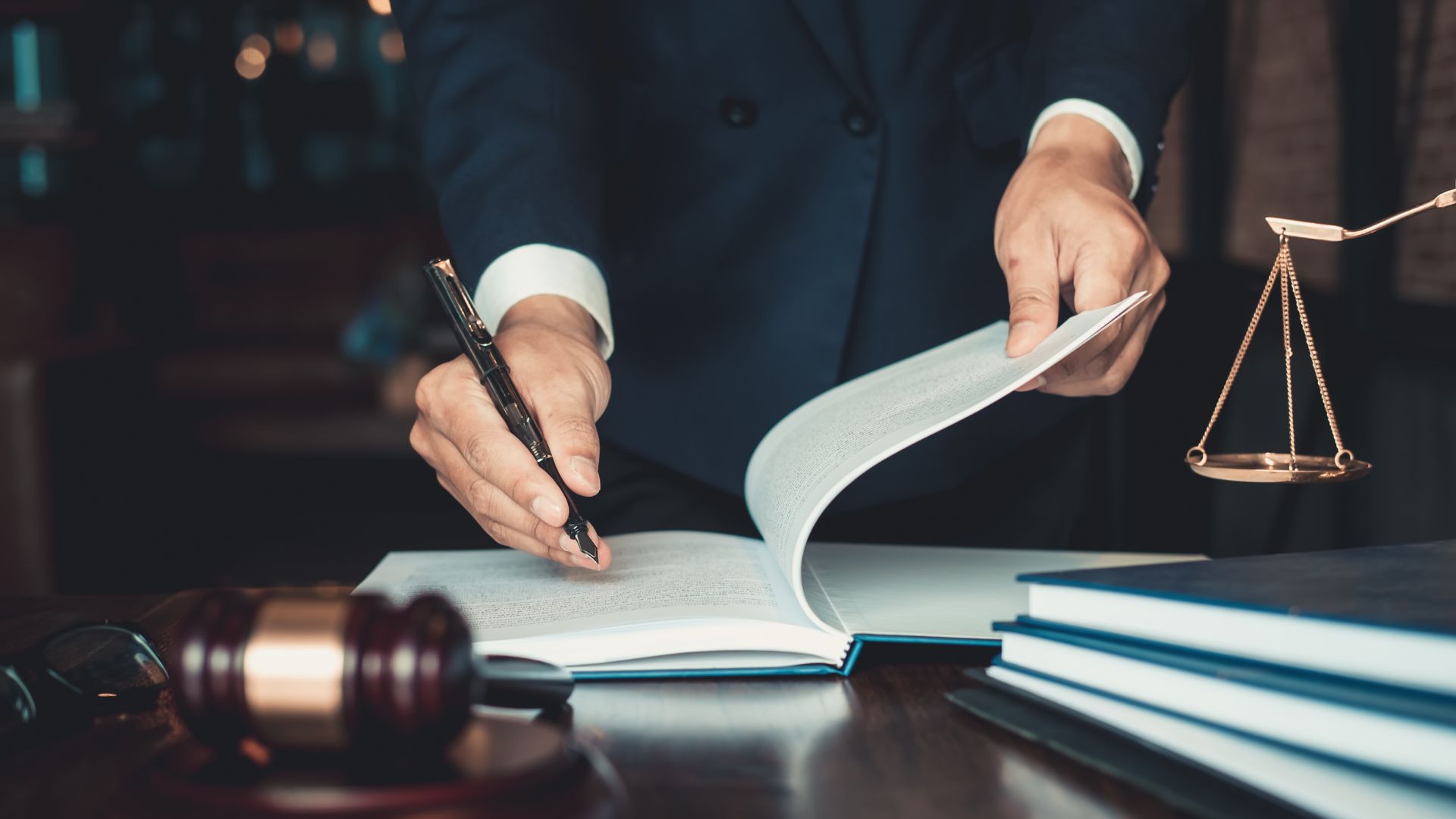 Imagen de noticia sobre sector legal