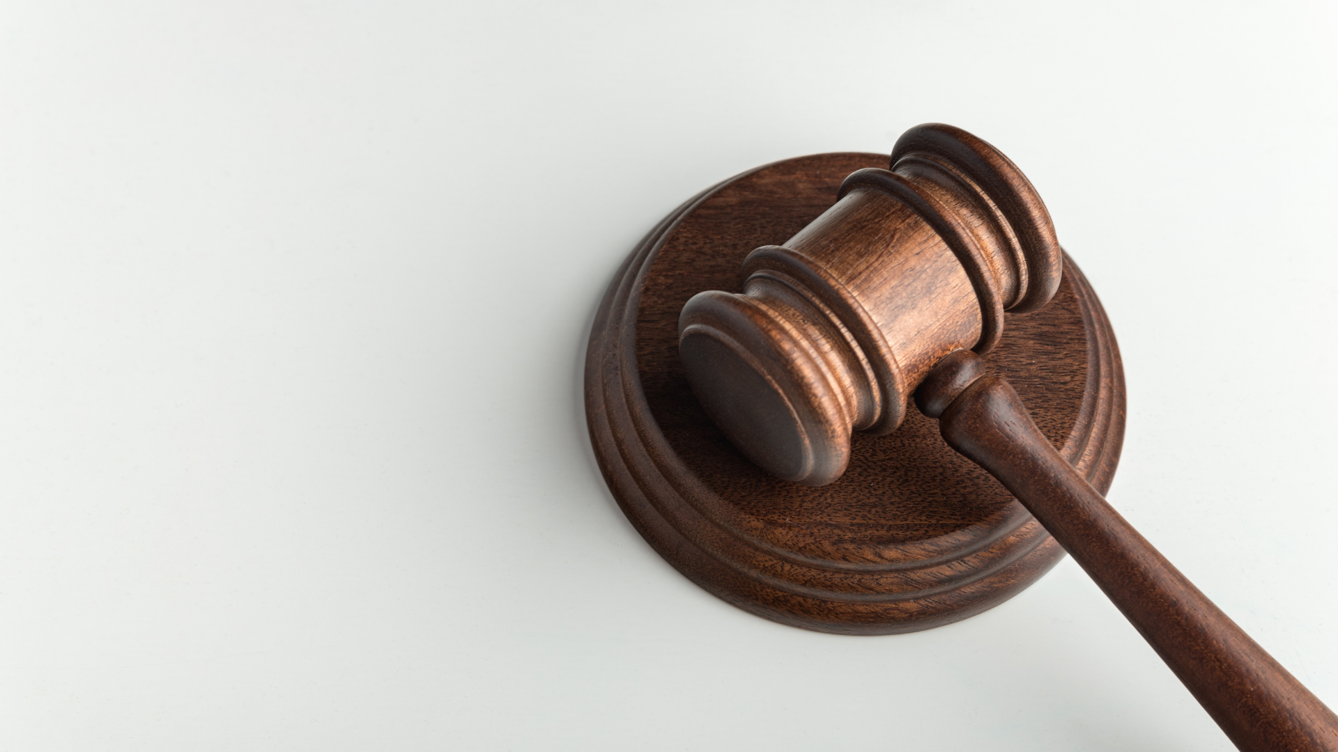 Imagen de noticia sobre sector legal