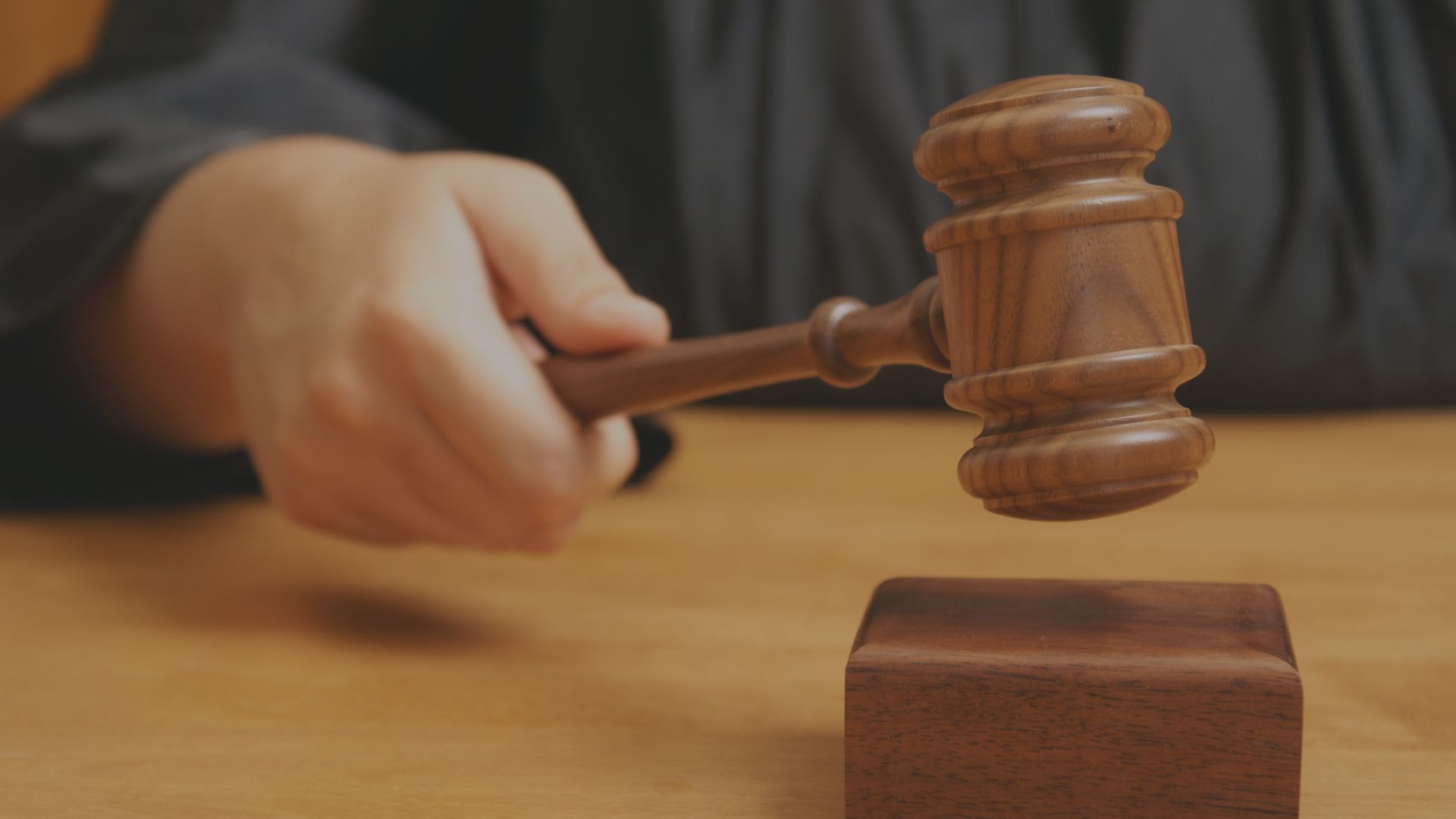 Imagen de noticia sobre sector legal