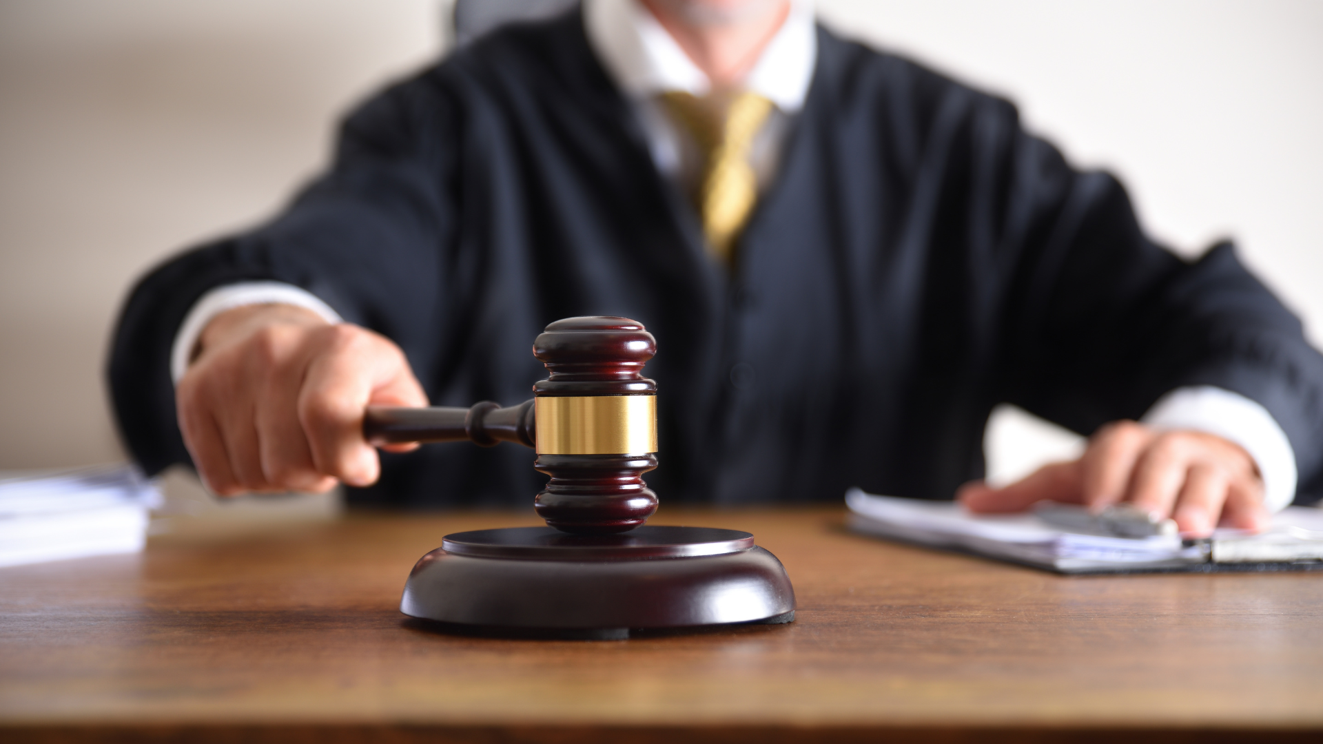 Imagen de noticia sobre sector legal