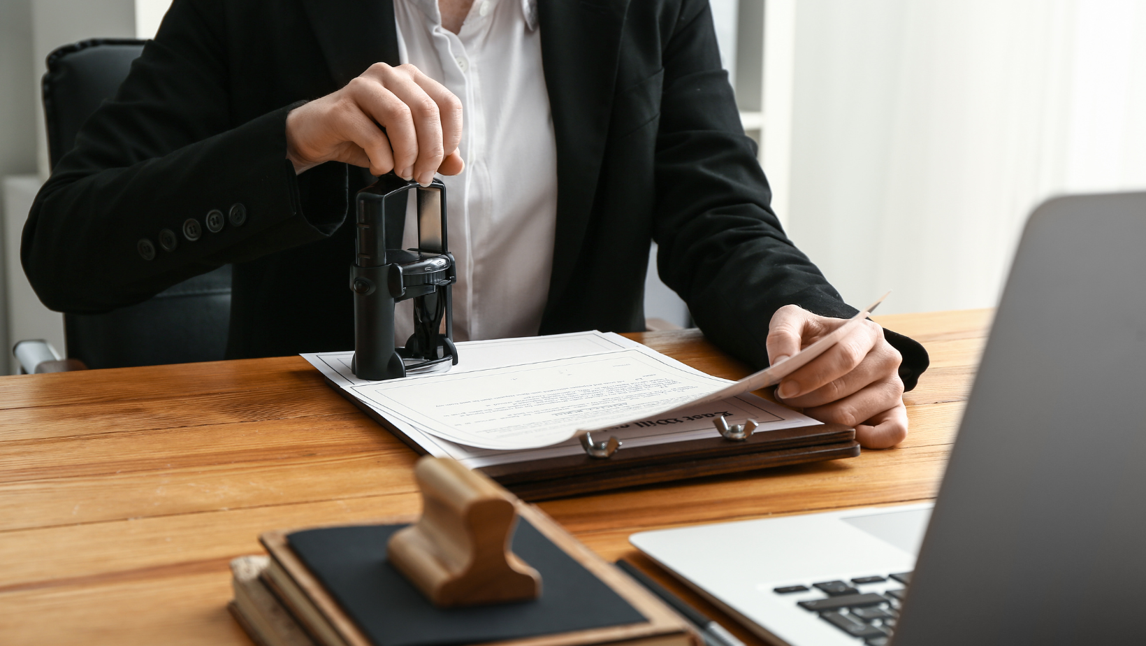 Imagen de noticia sobre sector legal