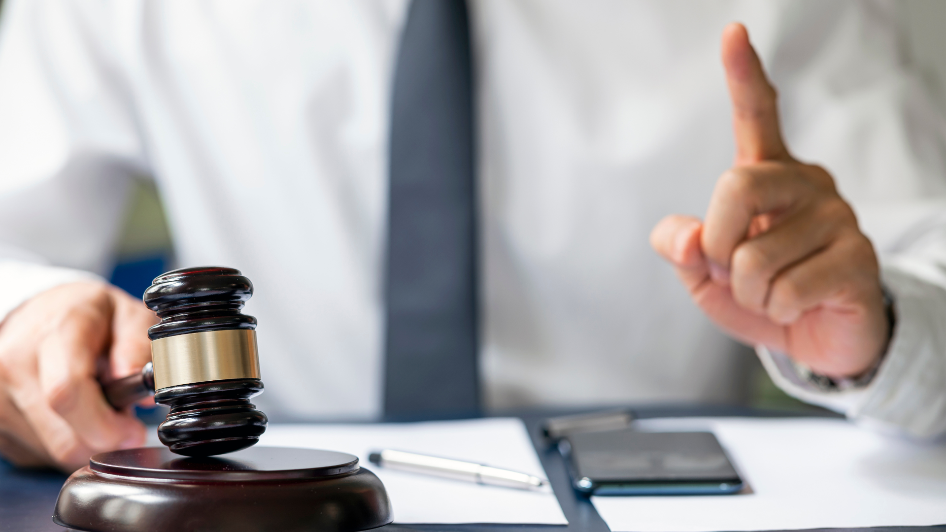 Imagen de noticia sobre sector legal