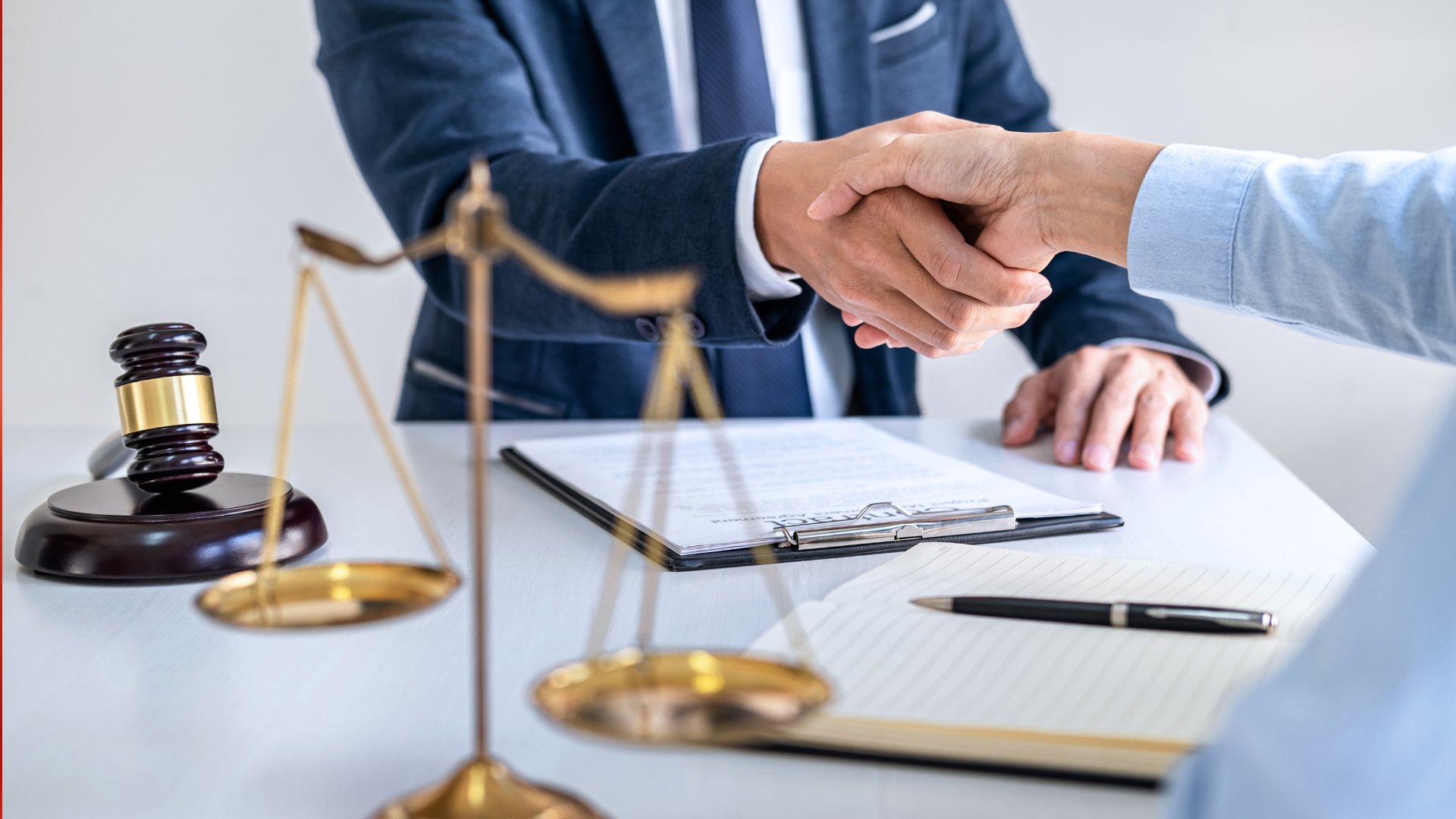Imagen de noticia sobre sector legal